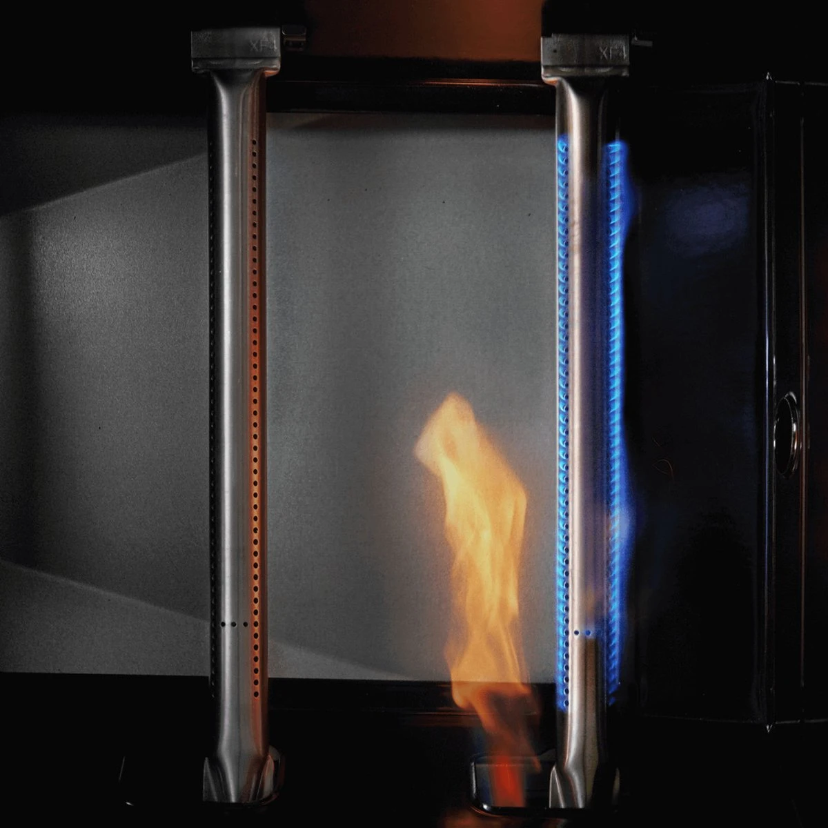 Burnhard Gas BBQ Big FRED Deluxe - 4 Branders - Incl. Keramische Infraroodbrander & Afdekhoes - Deluxe - Afbeelding 2