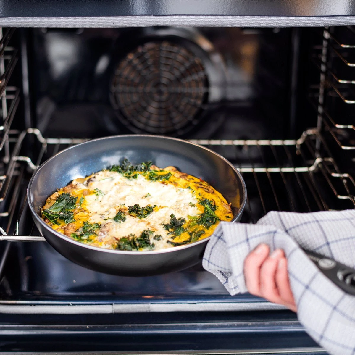 Greenpan Torino Keramische Hapjespan - 28 Cm - Met Glazen Deksel - Afbeelding 6